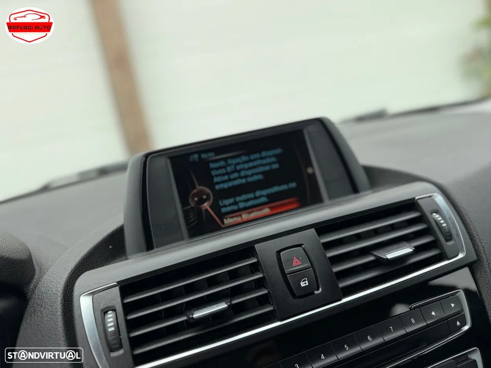 BMW 116 d Sport Line - 21