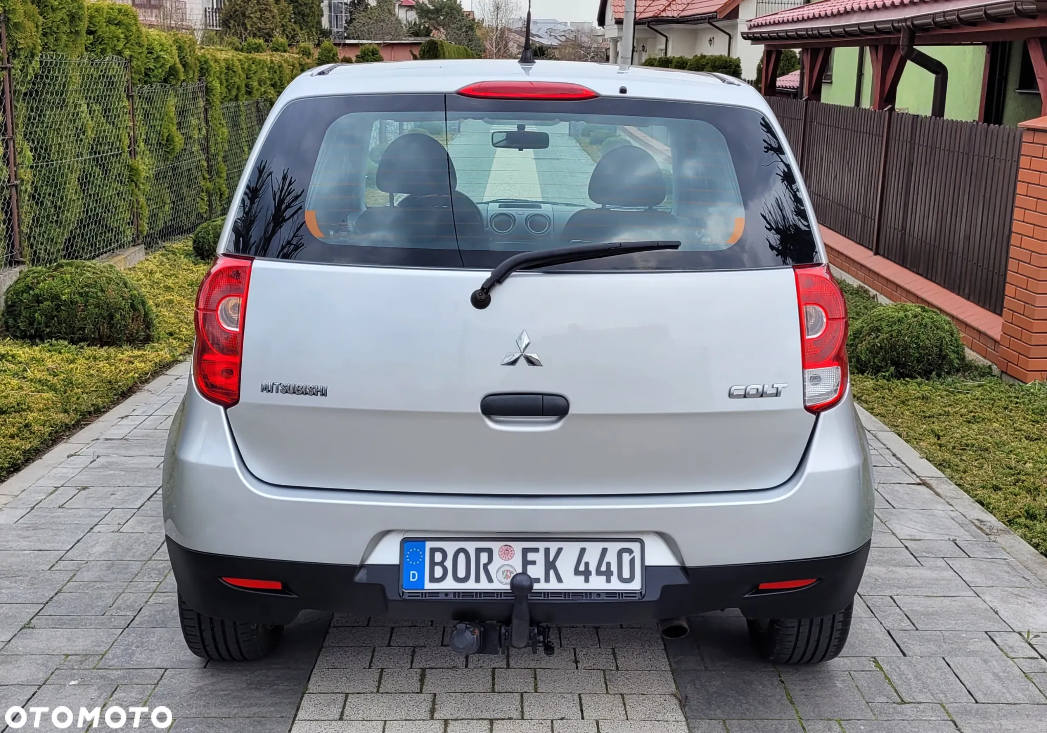 Mitsubishi Colt - 4