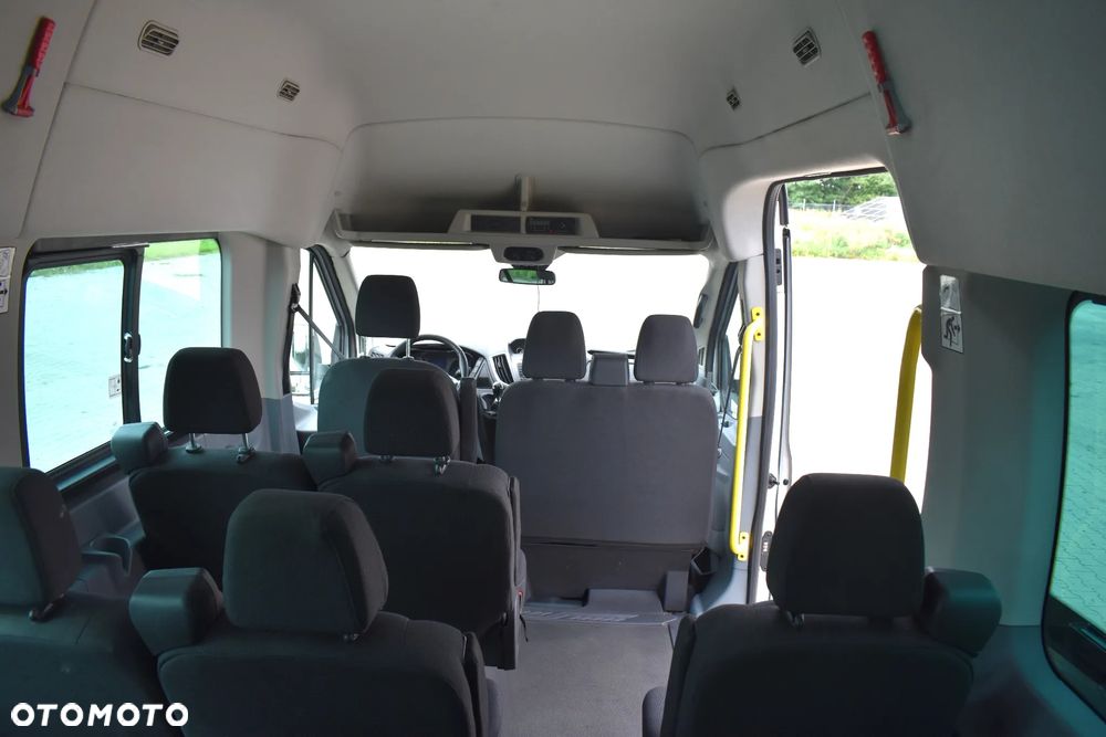 Ford Transit - 13