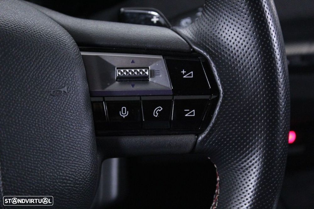 DS DS4 4 1.2 PureTech Performance Line EAT8 - 23