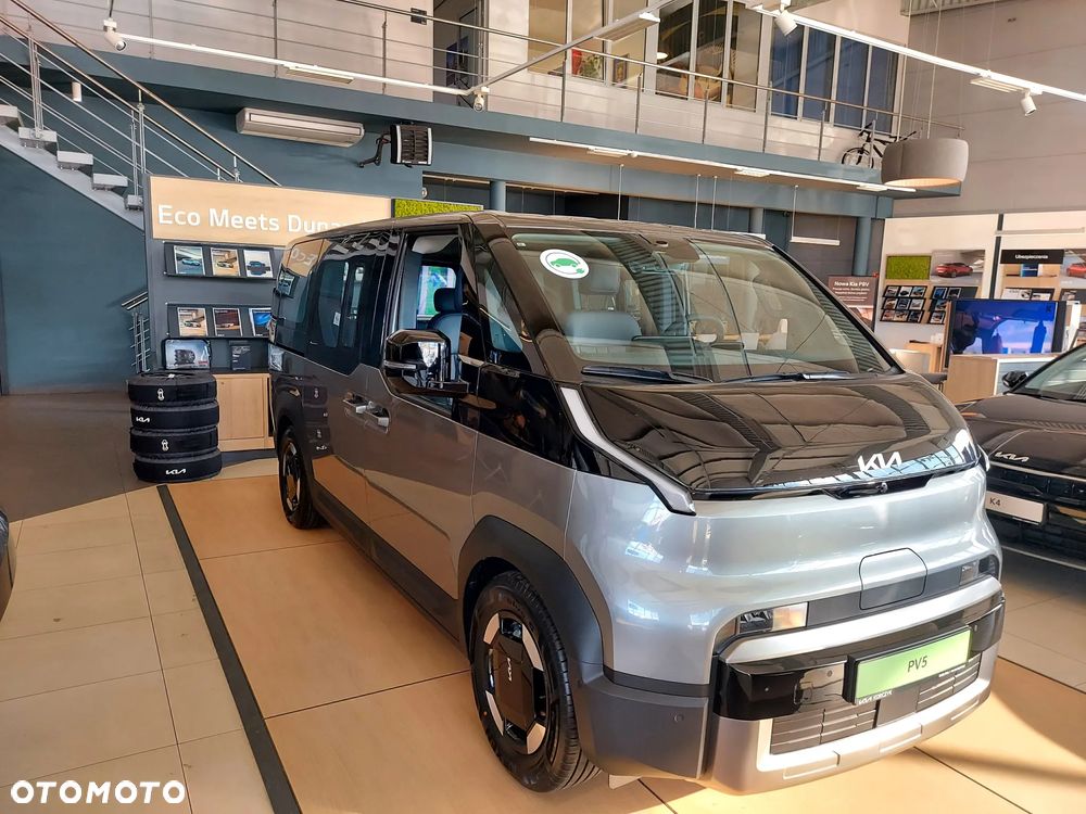 Kia PV5 - 3
