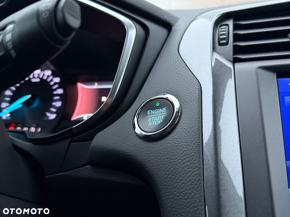 Ford Mondeo SW 2.0 Hybrid Titanium - 21