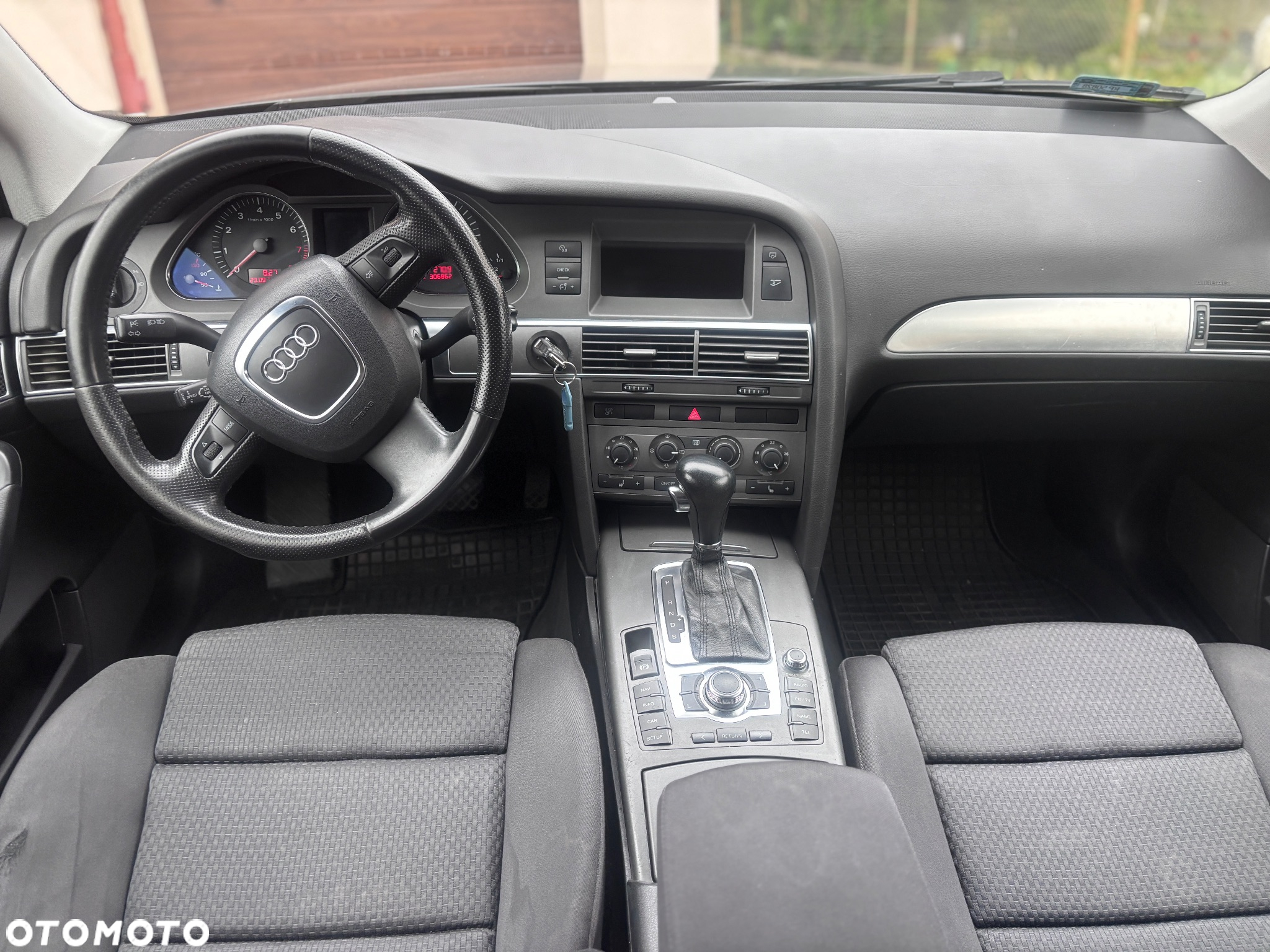 Audi A6 - 25