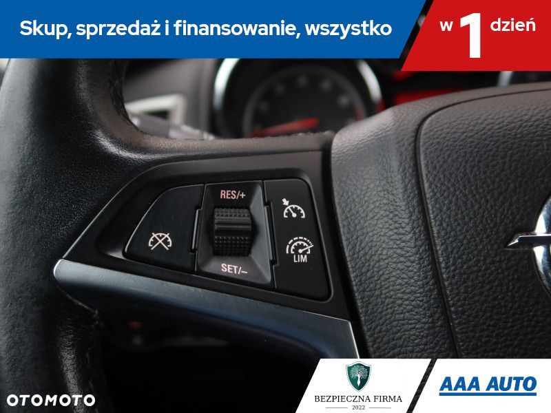 Opel Astra - 18