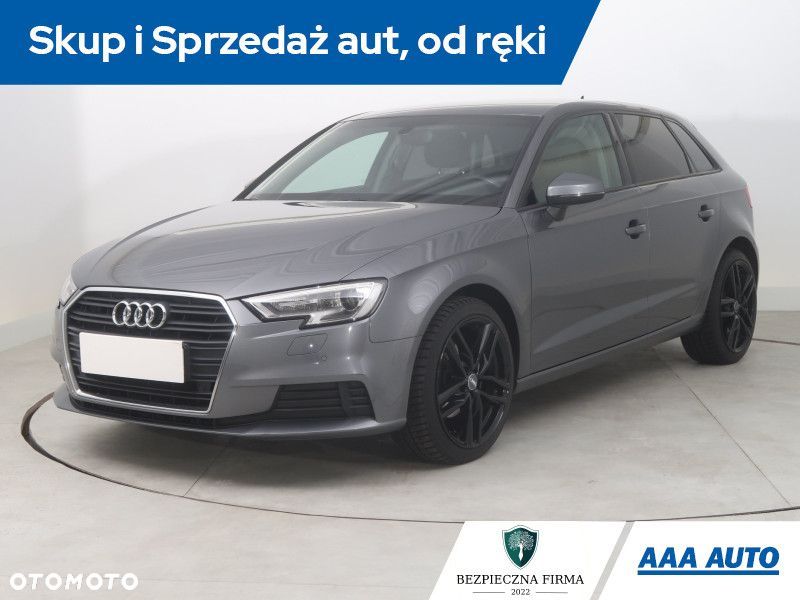 Audi A3 Sportback - 2
