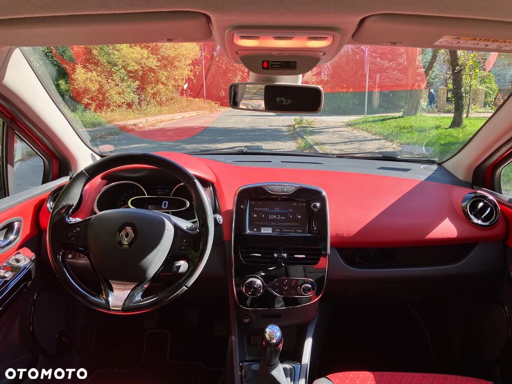 Renault Clio - 2