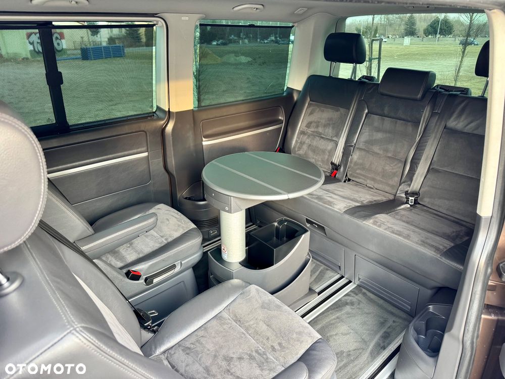 Volkswagen Multivan - 40