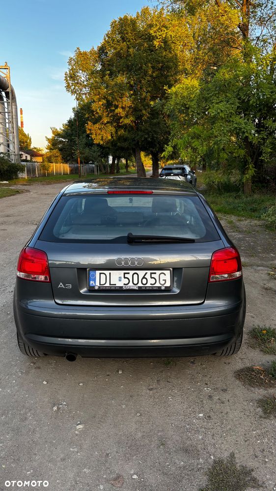 Audi A3 1.6 Attraction - 6
