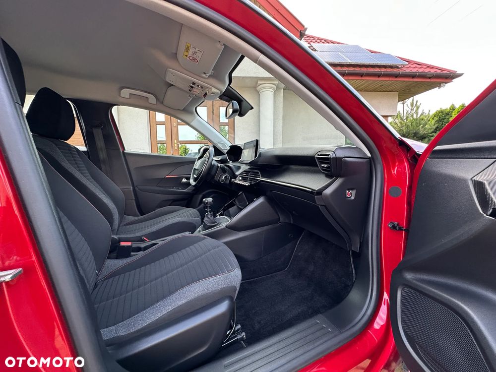Peugeot 2008 1.2 Pure Tech GPF Allure S&S - 23