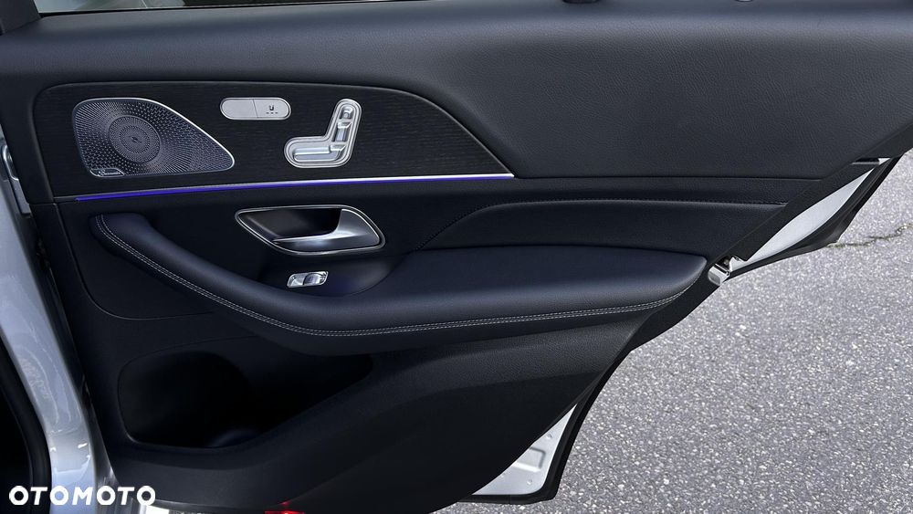 Mercedes-Benz GLE 300 d 4-Matic - 29