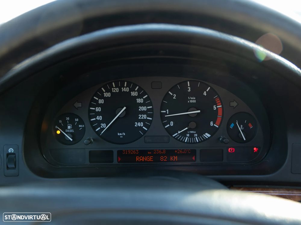 BMW 530 d Touring - 23