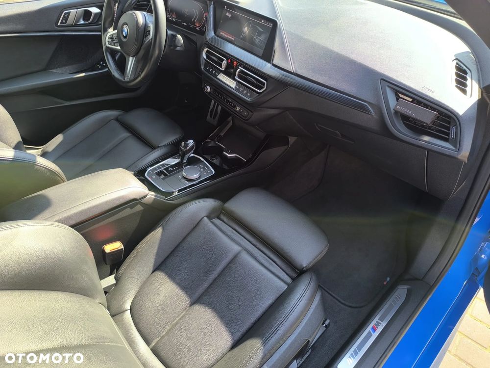 BMW Seria 2 218d M Sport - 13