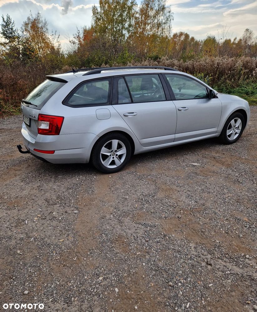 Skoda Octavia 1.6 TDI Active DSG - 4