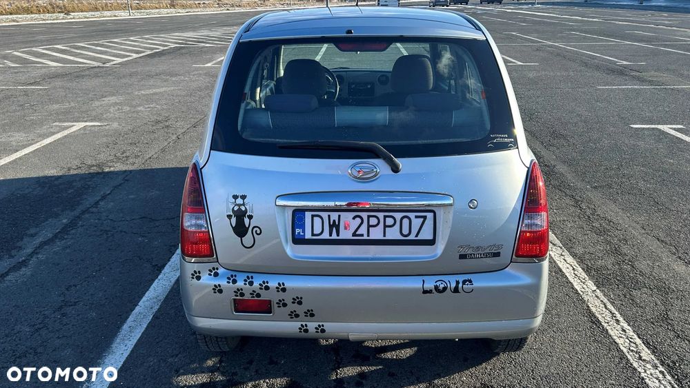 Daihatsu Trevis 1.0 - 9