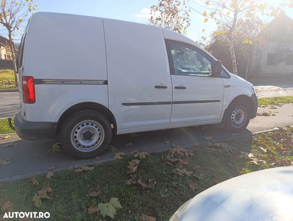 Volkswagen Caddy 2.0 TDI (5-Si.) DSG Conceptline - 4