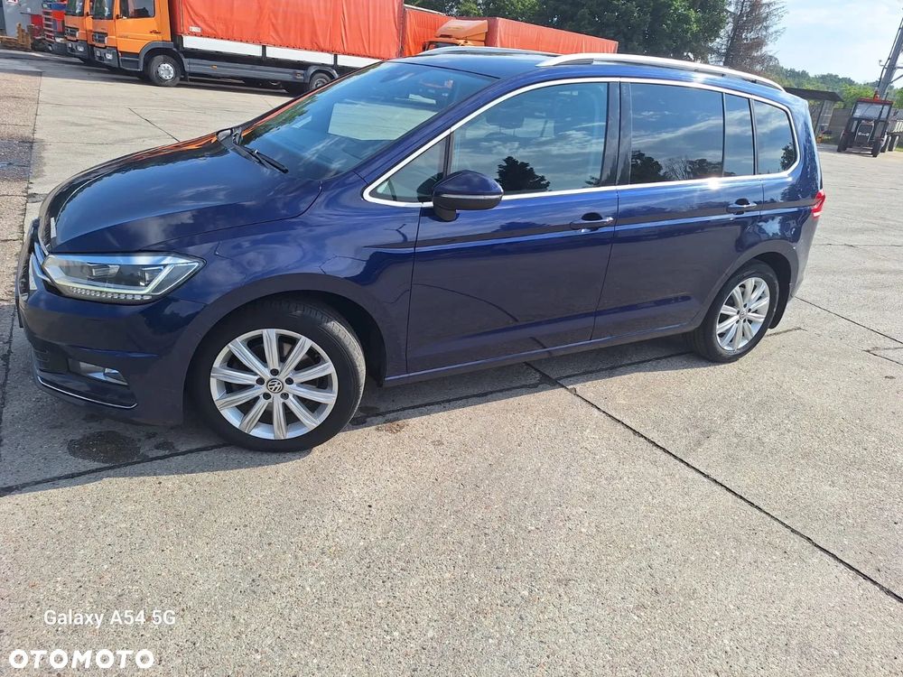 Volkswagen Touran - 6