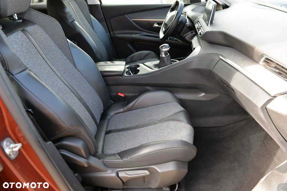 Peugeot 3008 2.0 BlueHDi Allure S&S - 12