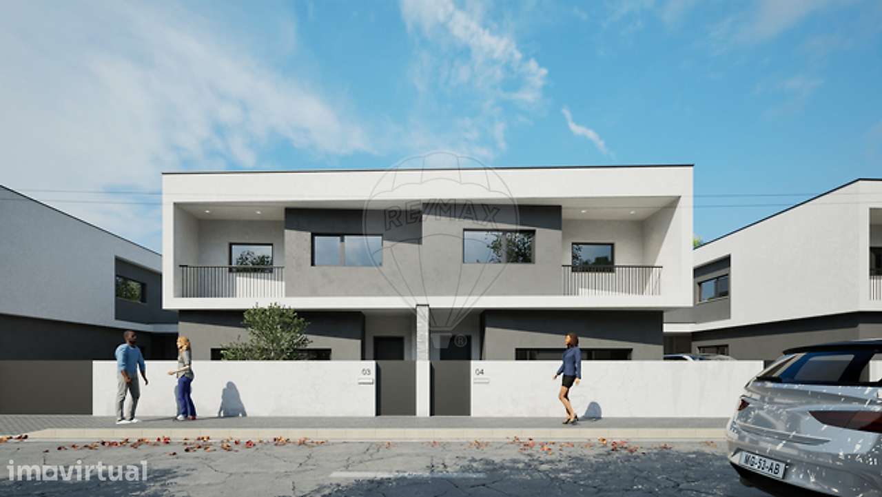 Moradia T4 para venda - Grande imagem: 2/5