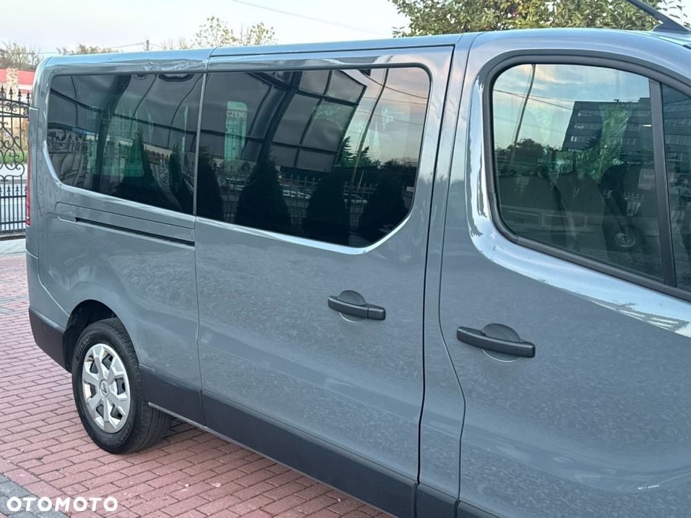 Renault Trafic - 19