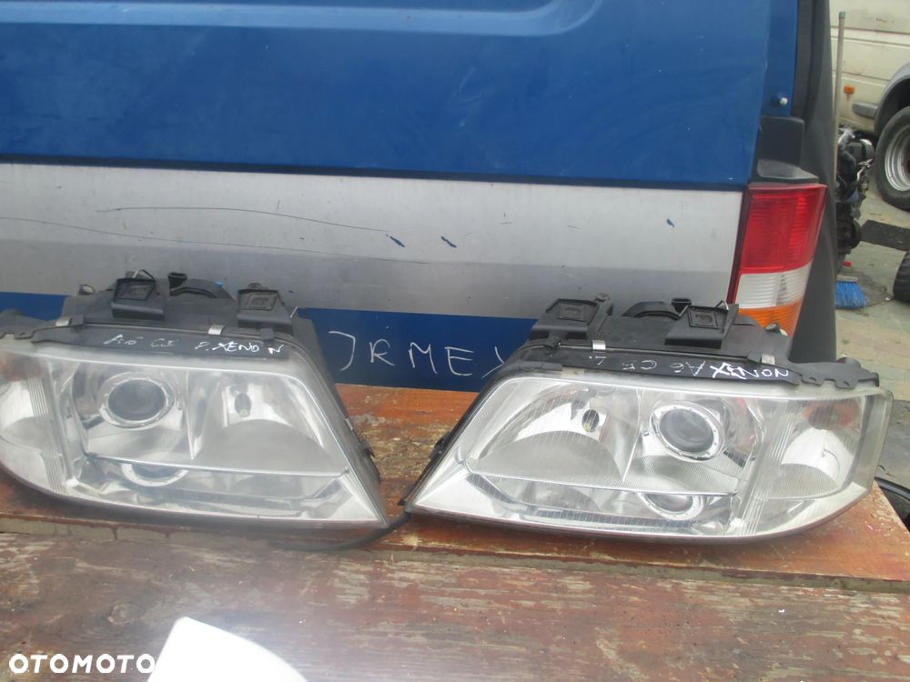 lampa PRAWA  Audi A6 C5 Xenon Hella Europa - 1