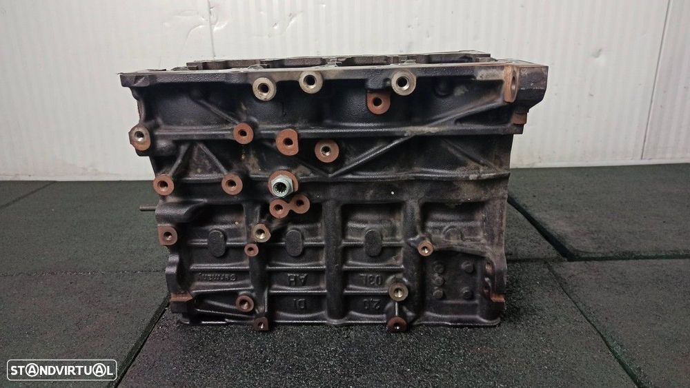BLOCO DO MOTOR AUDI A4 BER. (B8) E - 6