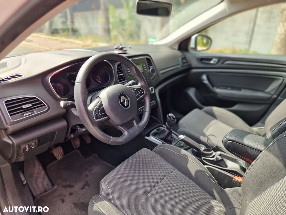 Renault Megane - 14
