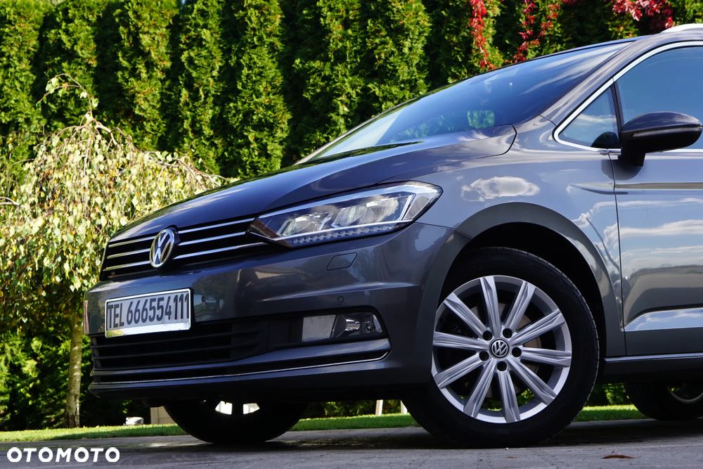Volkswagen Touran - 21