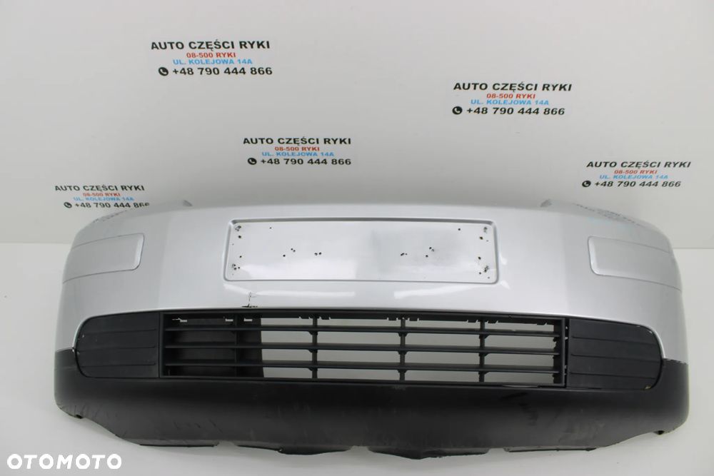 Audi A2 Zderzak Przód LY7W  8Z0807217H - 1