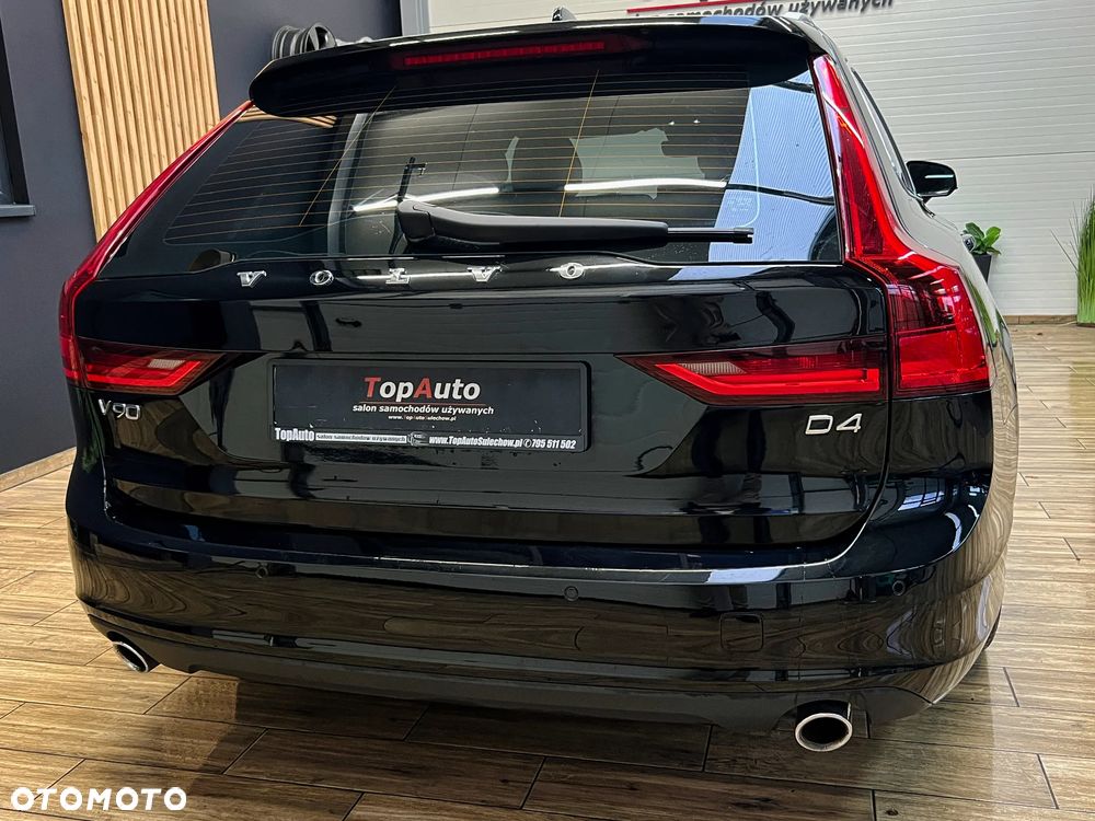 Volvo V90 D4 Momentum Pro - 10