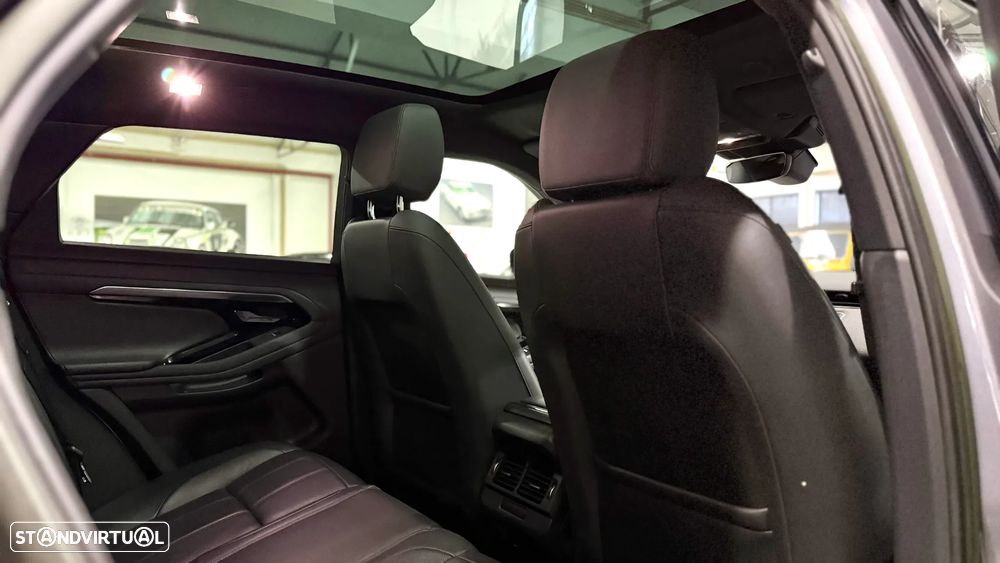 Land Rover Range Rover Evoque - 35