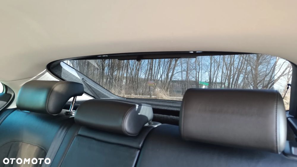 Skoda Superb 2.0 TDI DSG L&K - 17