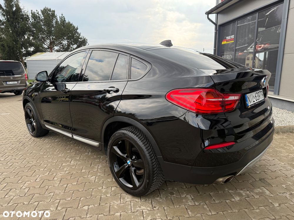 BMW X4 xDrive20d xLine - 12