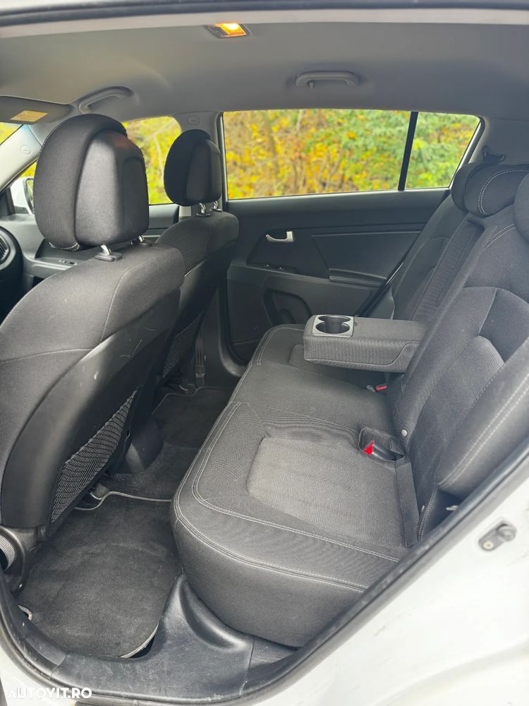 Kia Sportage 1.6 GSL MT 4x2 STYLE - 10