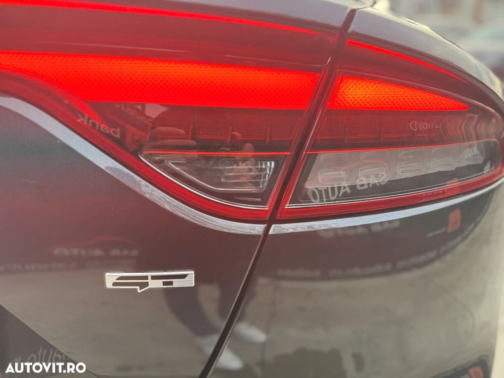 Kia Stinger 3.3 T-GDI 8AT AWD GT - 15