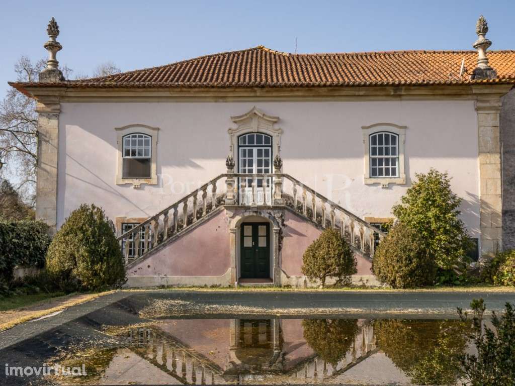 Palácio do séc. XVIII, situado numa lindíssima quinta com 43 hectar... - Grande imagem: 5/56