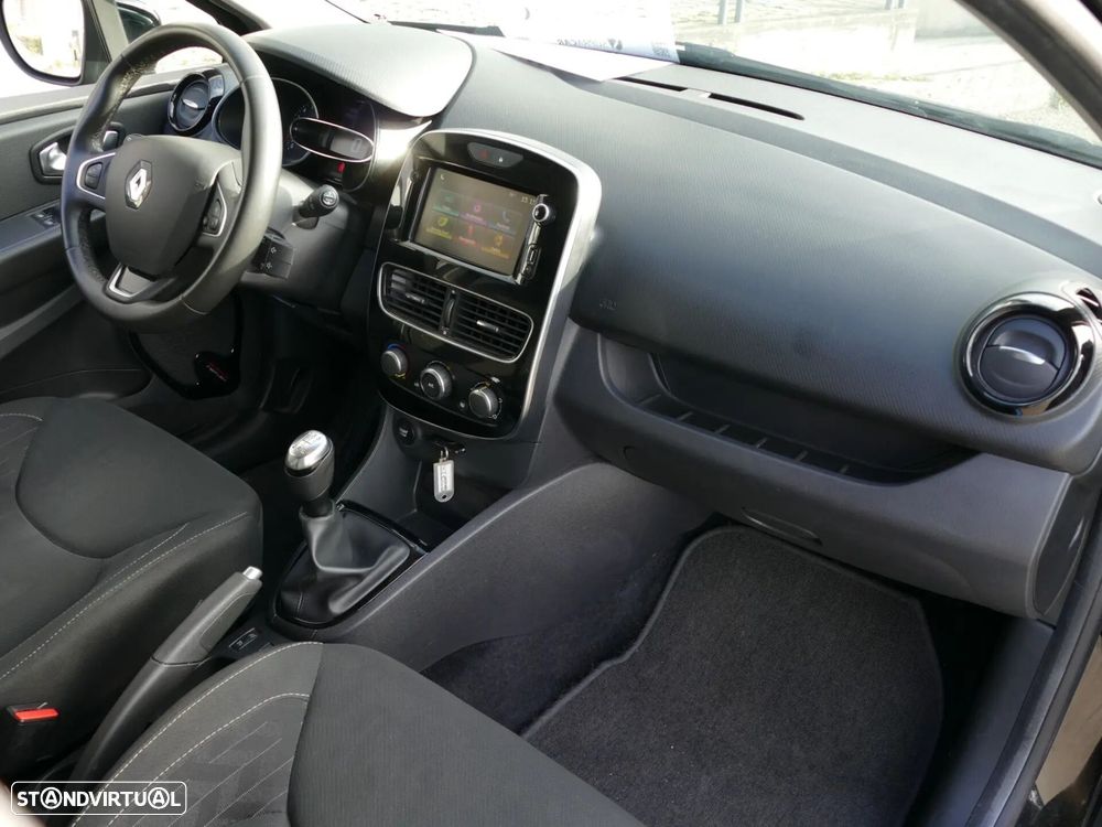 Renault Clio Sport Tourer 0.9 TCe Limited - 25