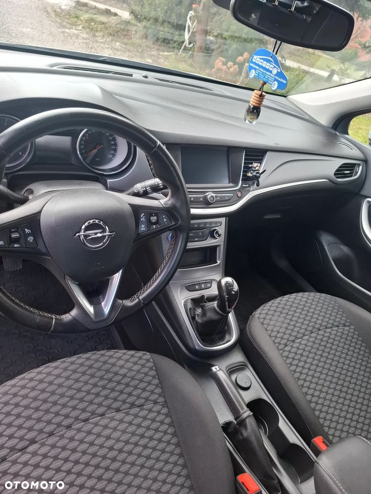 Opel Astra 1.6 CDTI Dynamic - 8