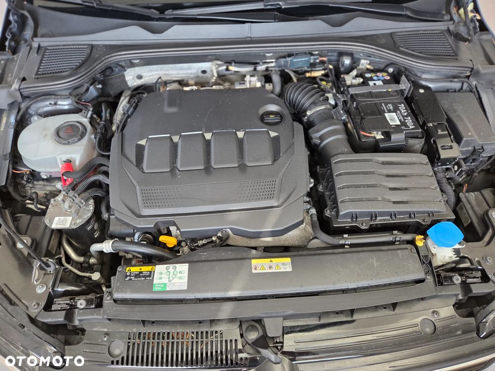 Volkswagen Golf - 40