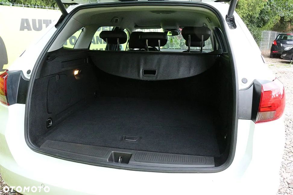 Opel Astra V 1.6 CDTI Elite - 34