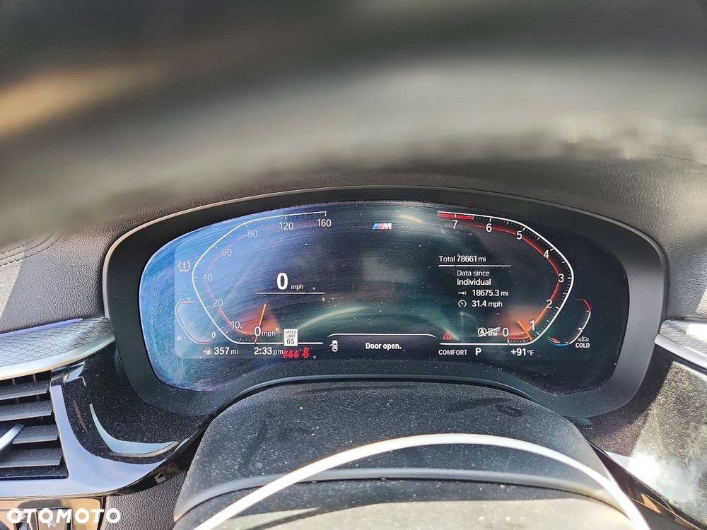 BMW Seria 5 540i xDrive M Sport Edition - 9