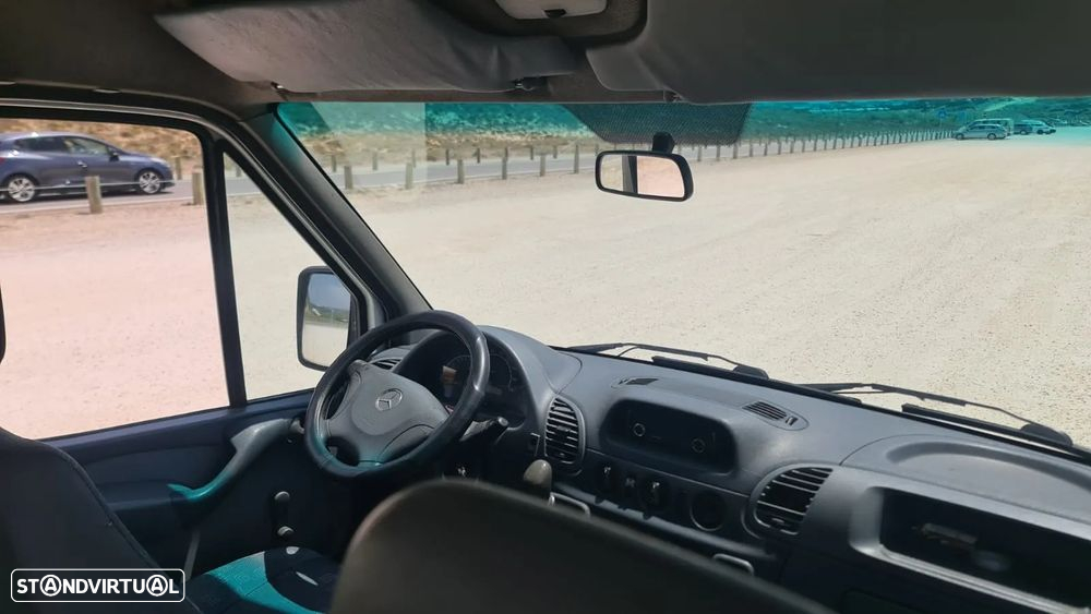 Mercedes-Benz Sprinter - 15