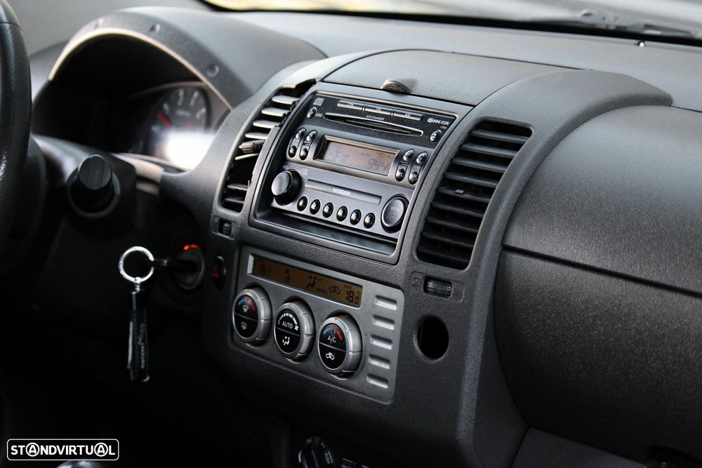 Nissan Navara 2.5 dCi CD LE - 12