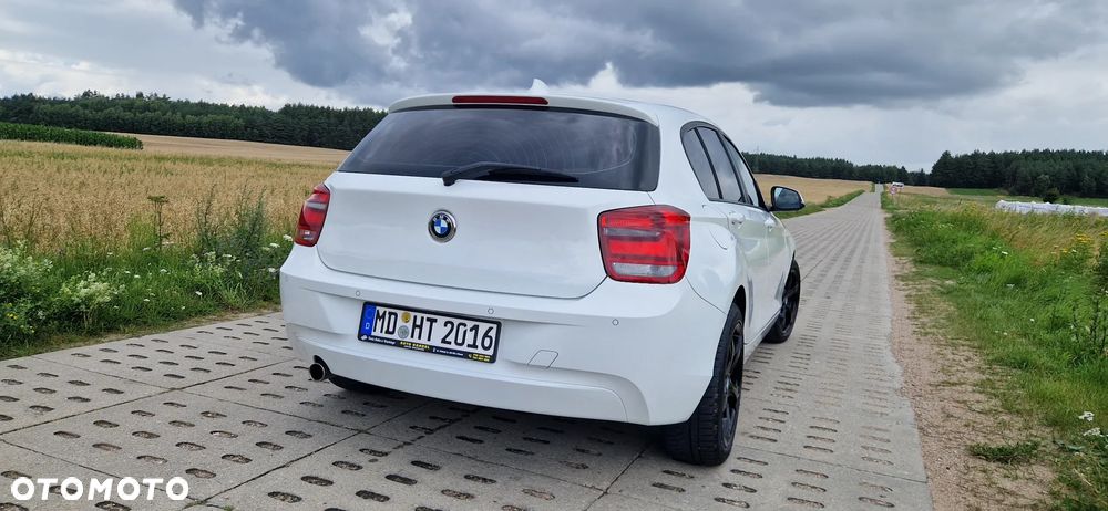 BMW Seria 1 116i - 16