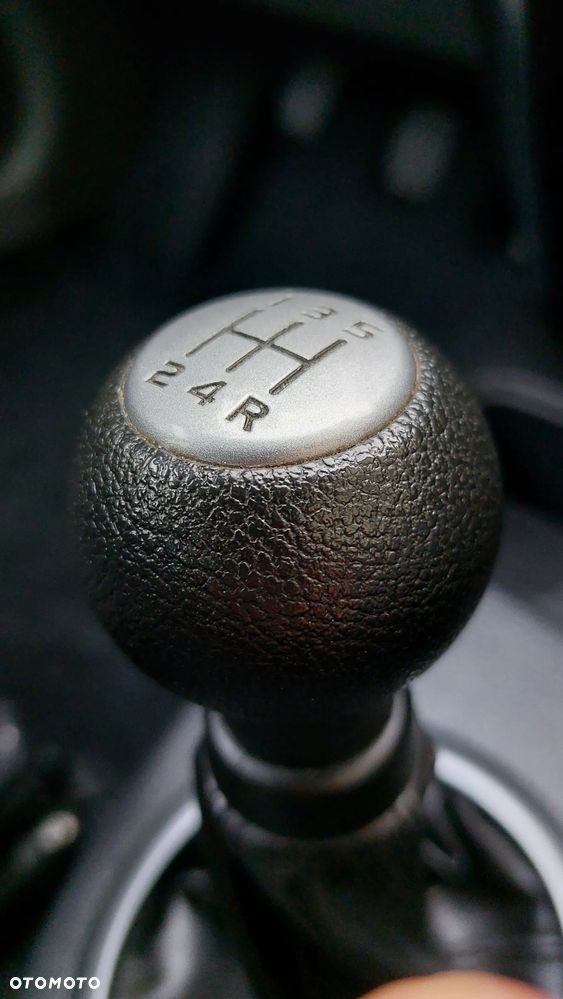 Suzuki SX4 1.6 Premium - 34