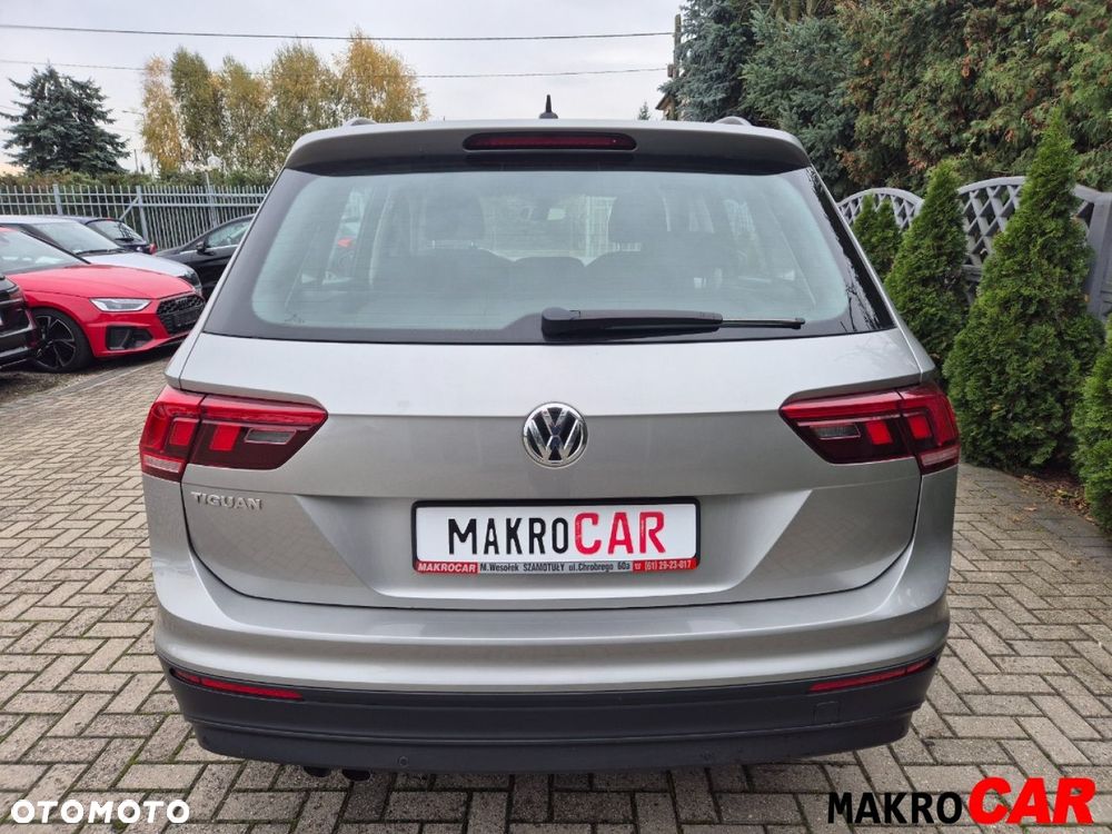 Volkswagen Tiguan - 19