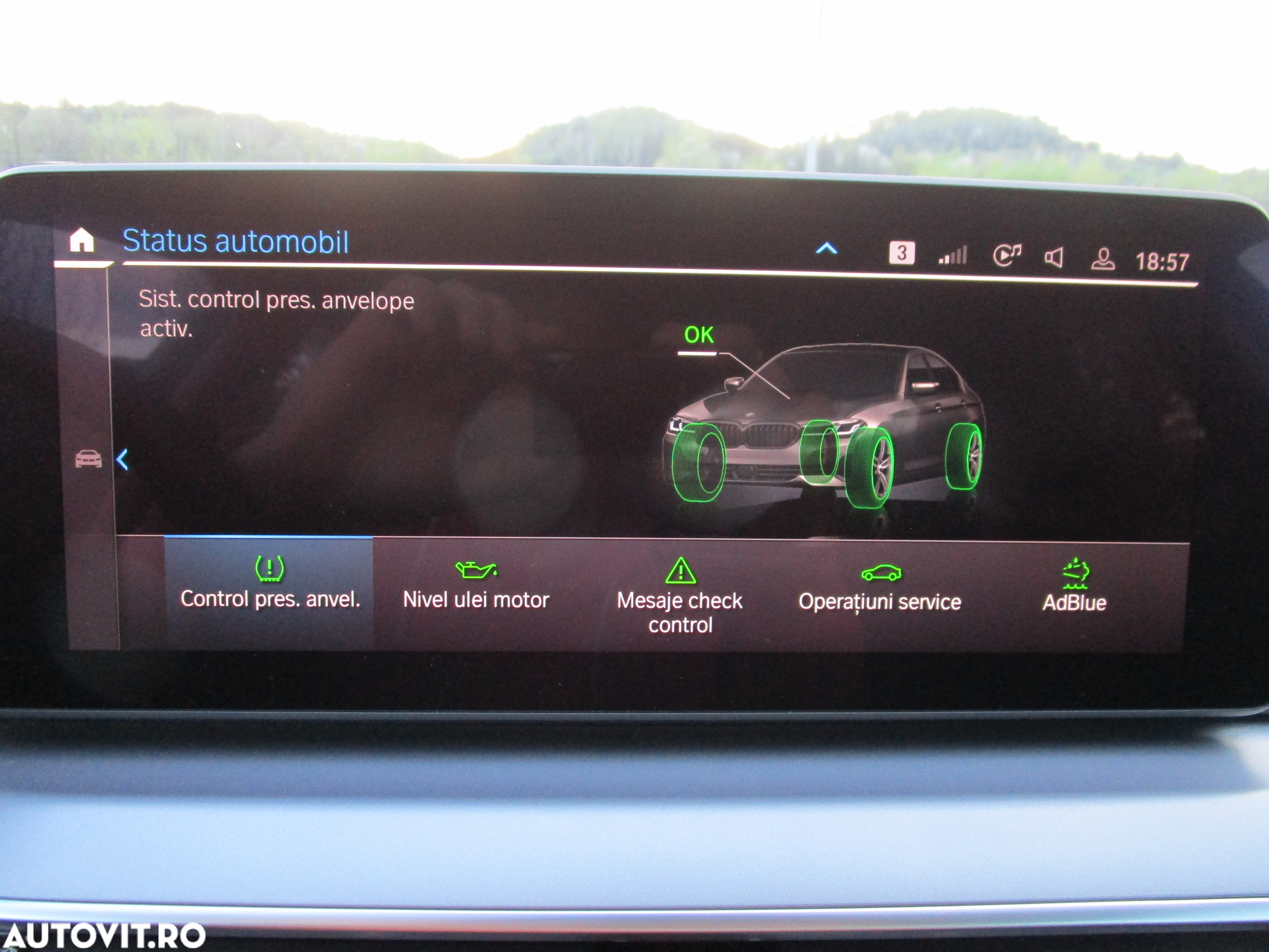 BMW Seria 5 520d xDrive AT MHEV - 27