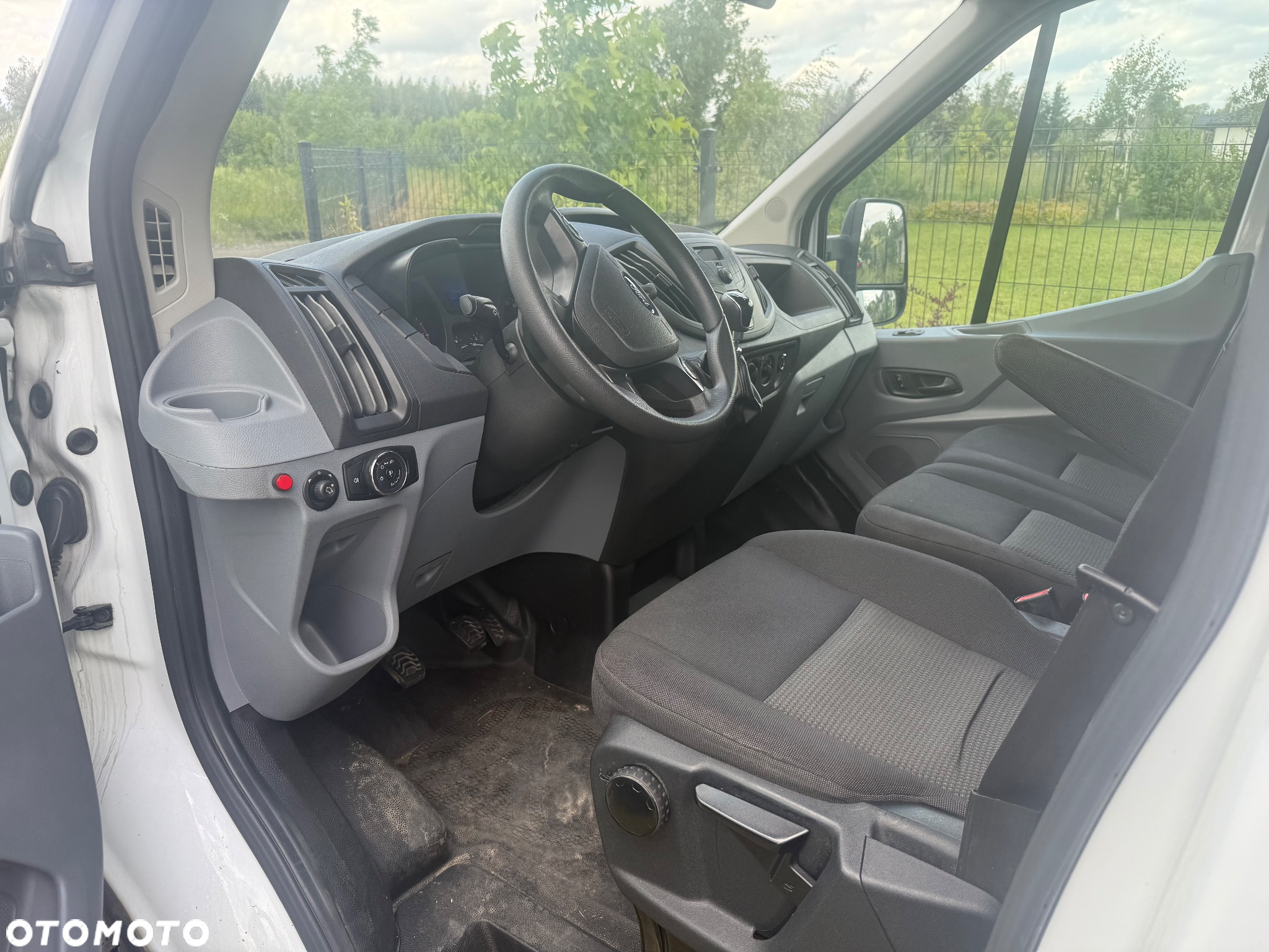 Ford Transit - 10