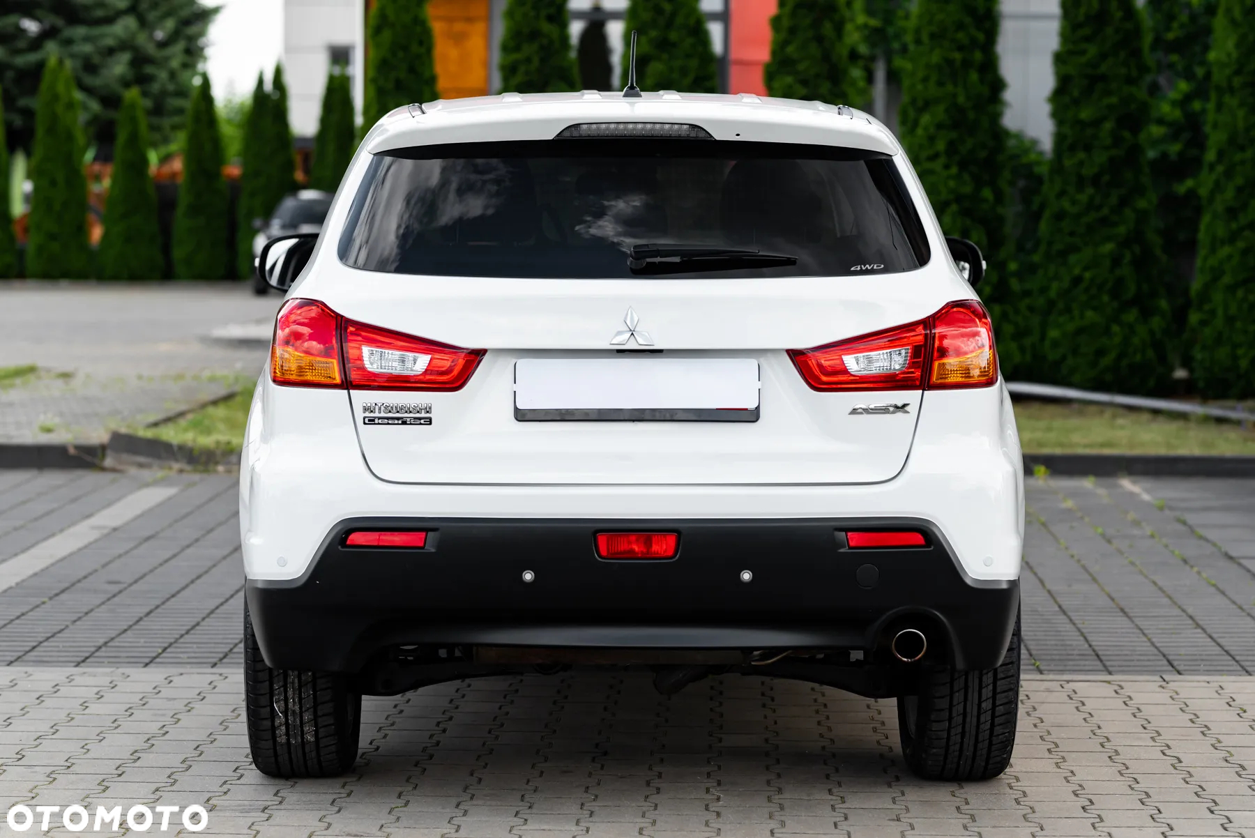 Mitsubishi ASX 1.8 DID Instyle 4WD AS&G - 11