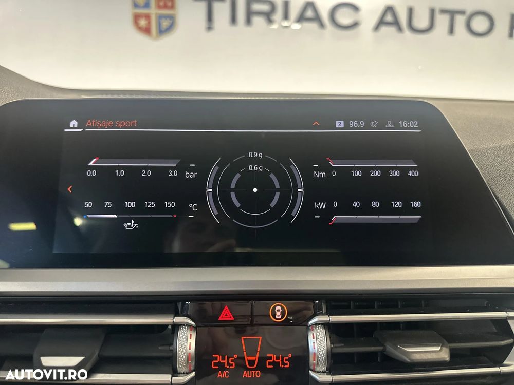 BMW Seria 3 320d Touring xDrive Aut. - 22
