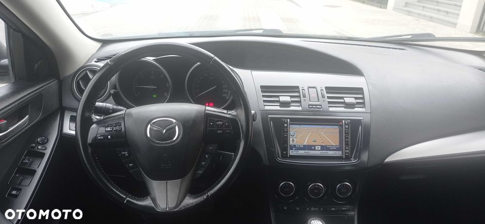 Mazda 3 - 5